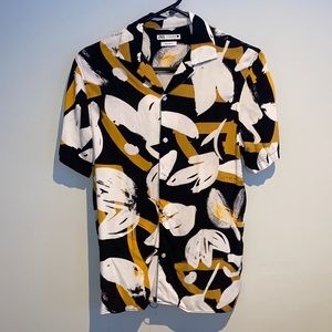 Zara Men’s Floral Print Stretch Shirt